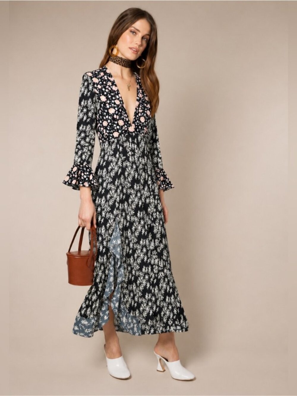 RIXO London Esther Maxi Mixed Daisy floral Print flutter sleeve black white Sm